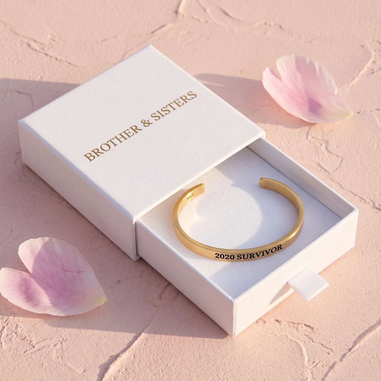 Mantra bracelet — in the gift box, gold | SKU: 2020s-rg