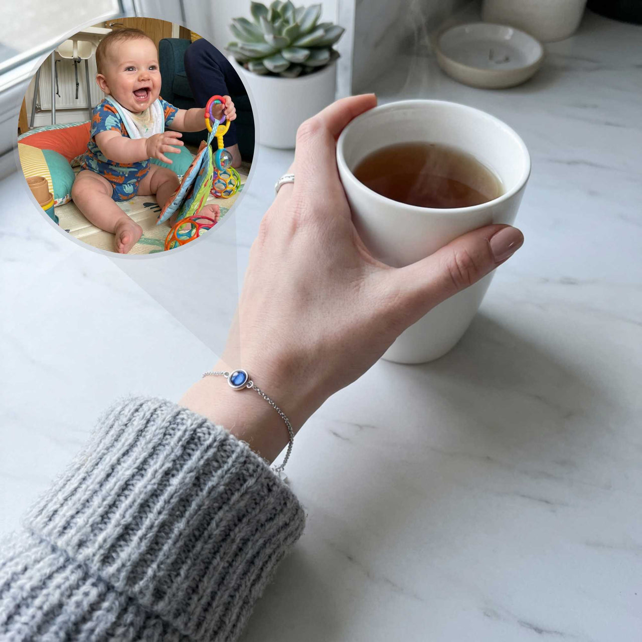 Photo Projection Bracelet - From Ultrasound to Forever