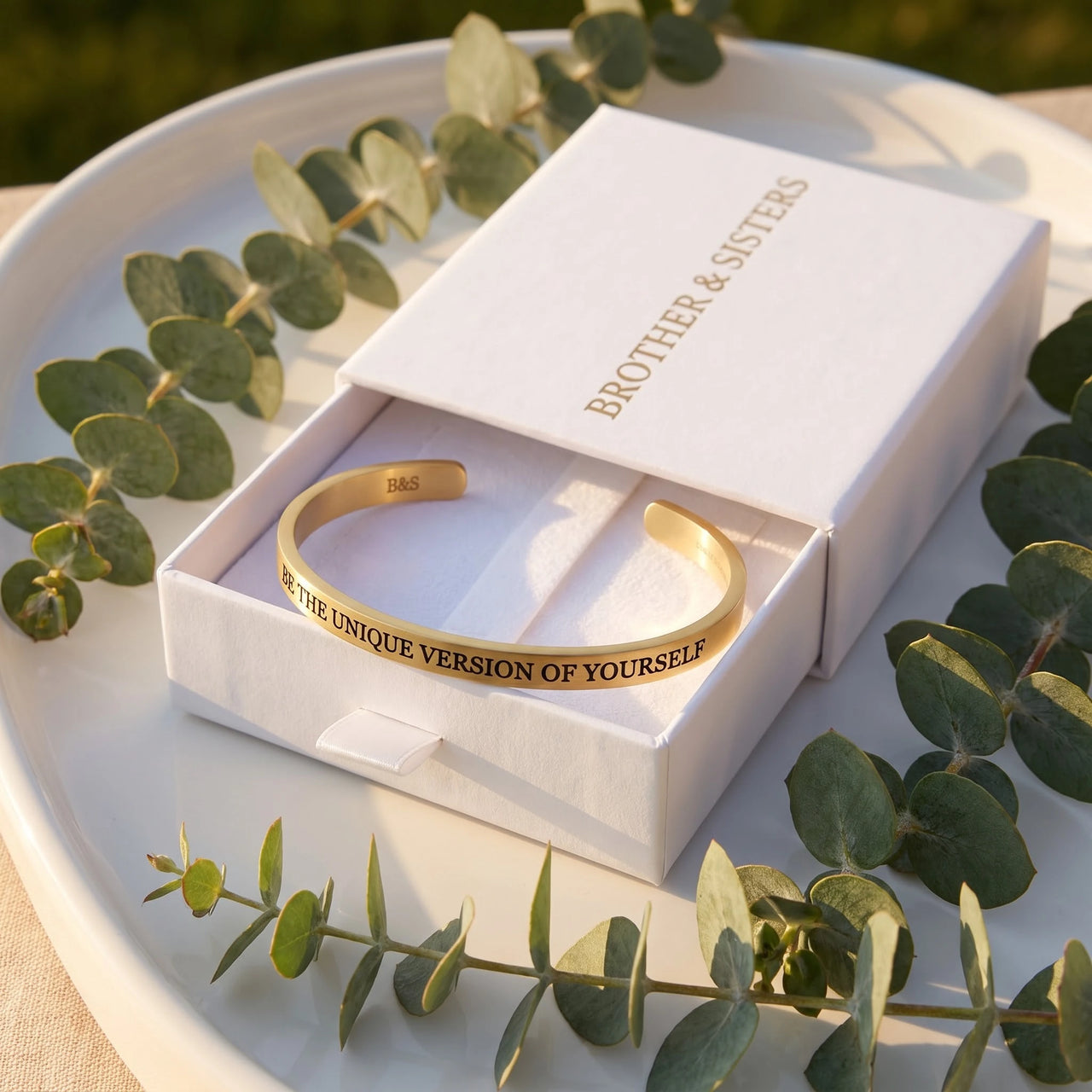 Message bracelet — in the gift box, gold | SKU: btuvoy-rg
