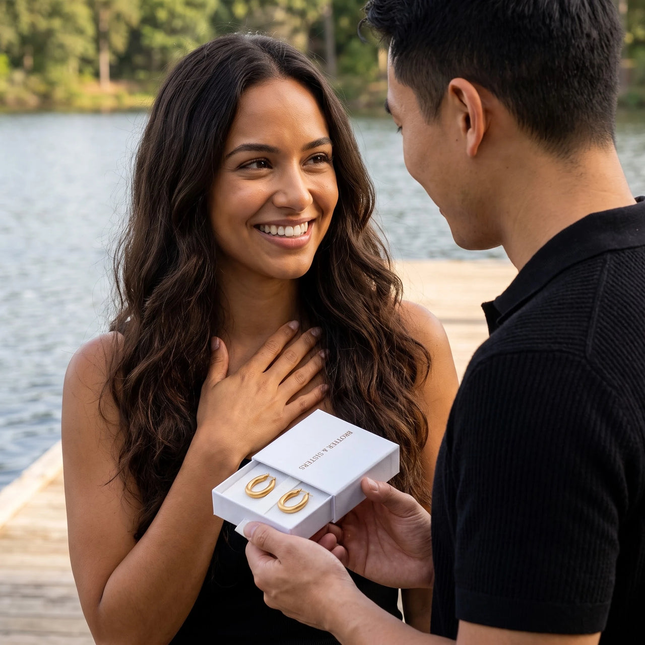 The Mates, gold earrings — gift reveal | SKU: lesmates